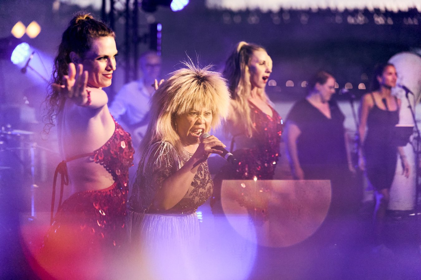 240813-The_Tina_Turner_Tribute_Band-0283-Web-©Samuel_Bramley_low
